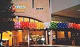 Ballon Girlande Food Court Einkaufcenter