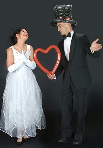 Ballonkuenstler elegant bei Hochzeit und Gala Veranstaltungen